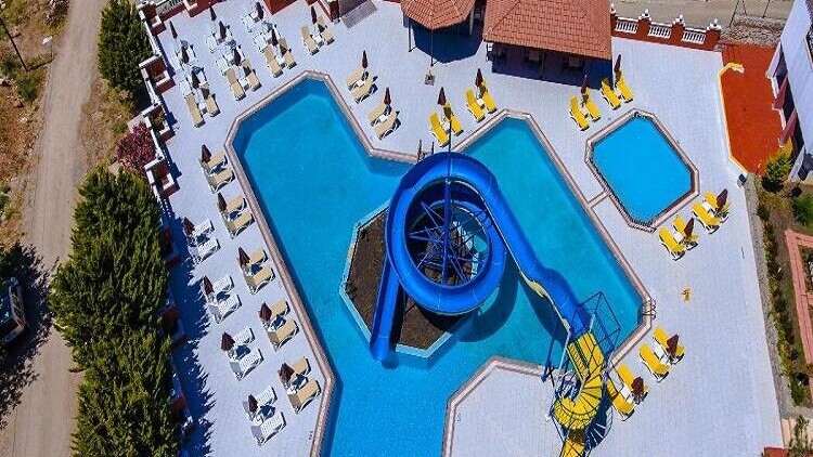 Sunshine Holiday Resort